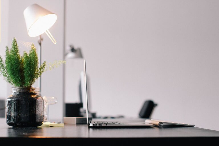 Simple Tips for Creating an Organized and Productive Home Workspace